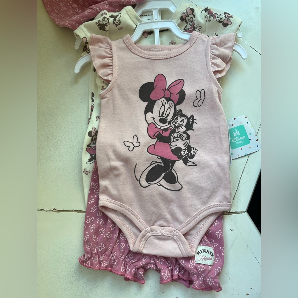 Disney Minnie Mouse 5 Piece Shorts,Pants, Onesie, hat set